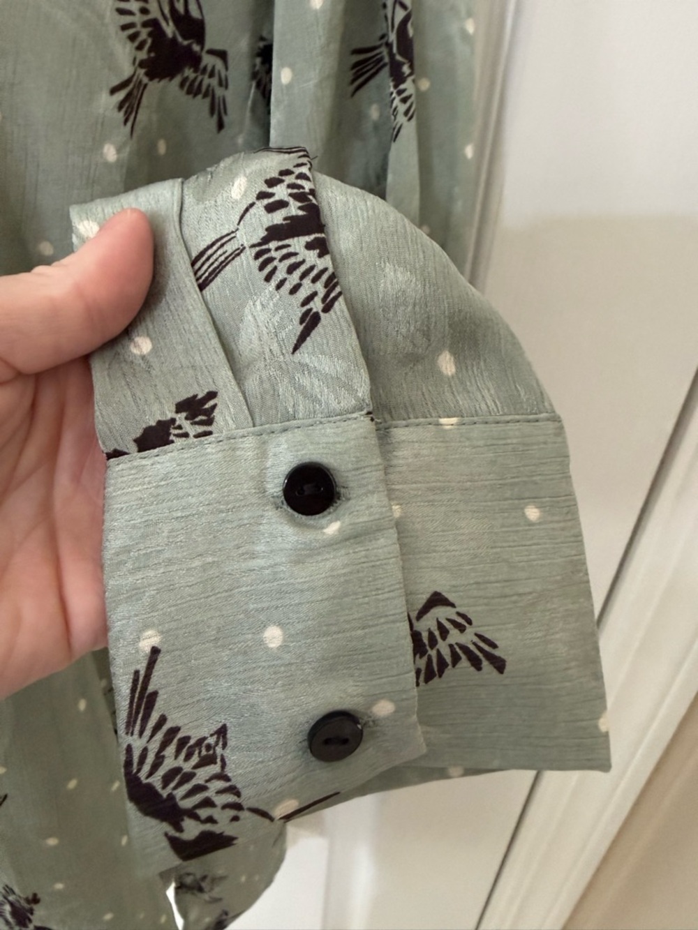 Zara Basic Bird Print Button Down Blouse Sage Green Polka Dot Size M - Picture 7 of 13